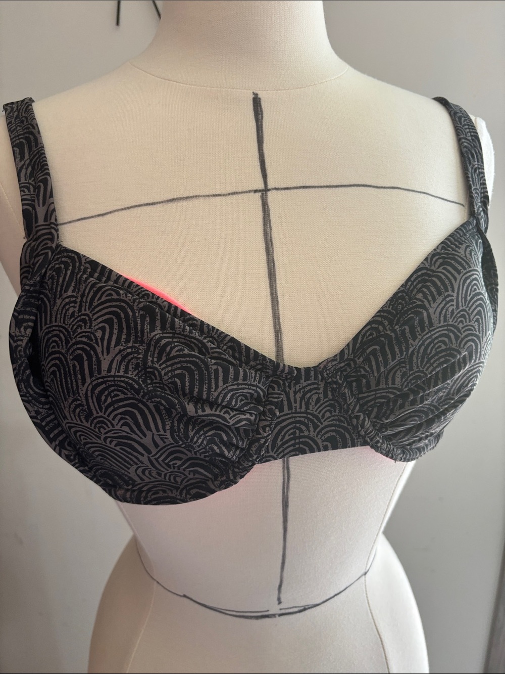 Title Nine Black & Gray Patterned Underwire Bra